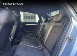 AUDI A4 2.0 TDI 143CV S LINE lleno