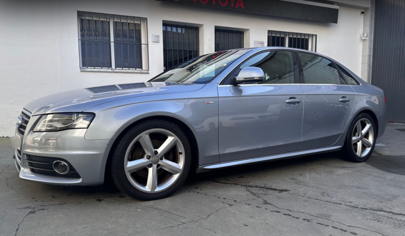 AUDI A4 2.0 TDI 143CV S LINE lleno