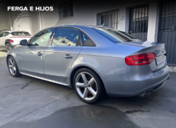 AUDI A4 2.0 TDI 143CV S LINE lleno