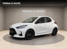 TOYOTA YARIS 1.5 120H STYLE PLUS