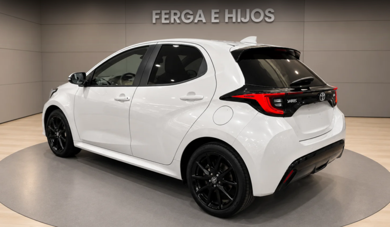 TOYOTA YARIS 1.5 120H STYLE PLUS lleno