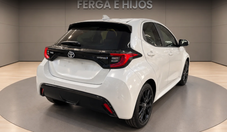 TOYOTA YARIS 1.5 120H STYLE PLUS lleno